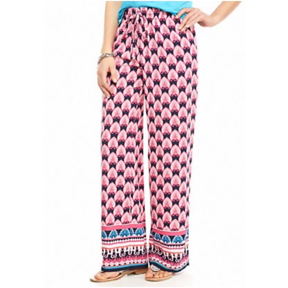 crown & ivy seahorse border print soft pants